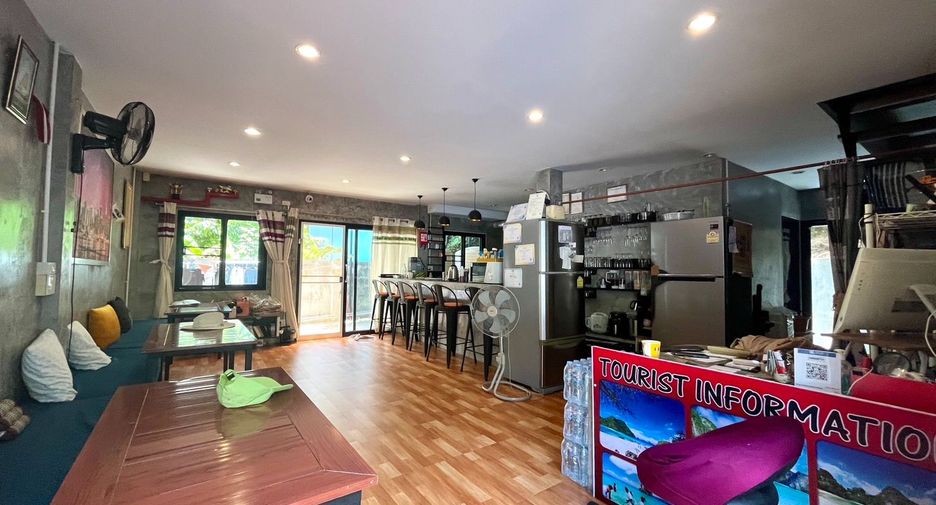 Gewerbefläche zum Kauf mit 10 Zimmer in Mueang Krabi, Krabi