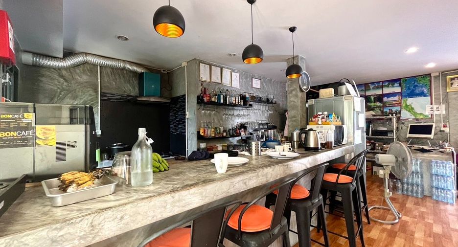 Gewerbefläche zum Kauf mit 10 Zimmer in Mueang Krabi, Krabi