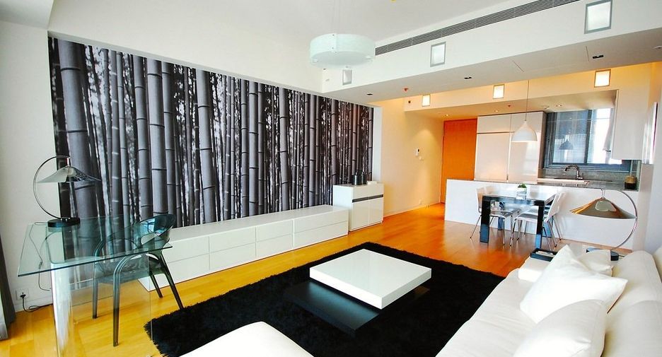 For rent 2 bedrooms condo in Sathon, Bangkok