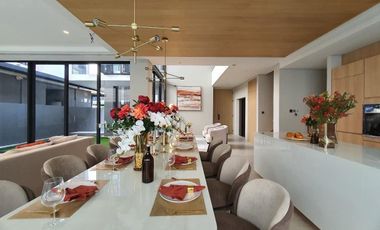 For sale 4 bedrooms house in Prawet, Bangkok
