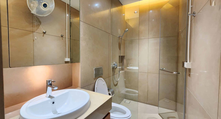Wohnung zur Miete und zum Kauf mit 3 Zimmer in Sathon, Bangkok