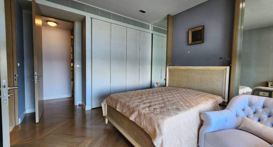 Wohnung zur Miete und zum Kauf mit 3 Zimmer in Sathon, Bangkok