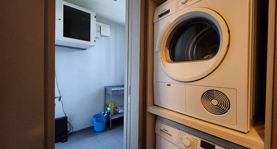 Wohnung zur Miete und zum Kauf mit 3 Zimmer in Sathon, Bangkok