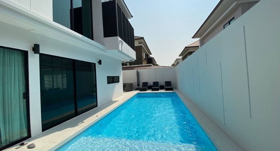 出租 3 卧室 独立屋 在 Bang Phli, Samut Prakan