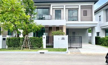 For rent and for sale 4 bed house in Bang Phli, Samut Prakan