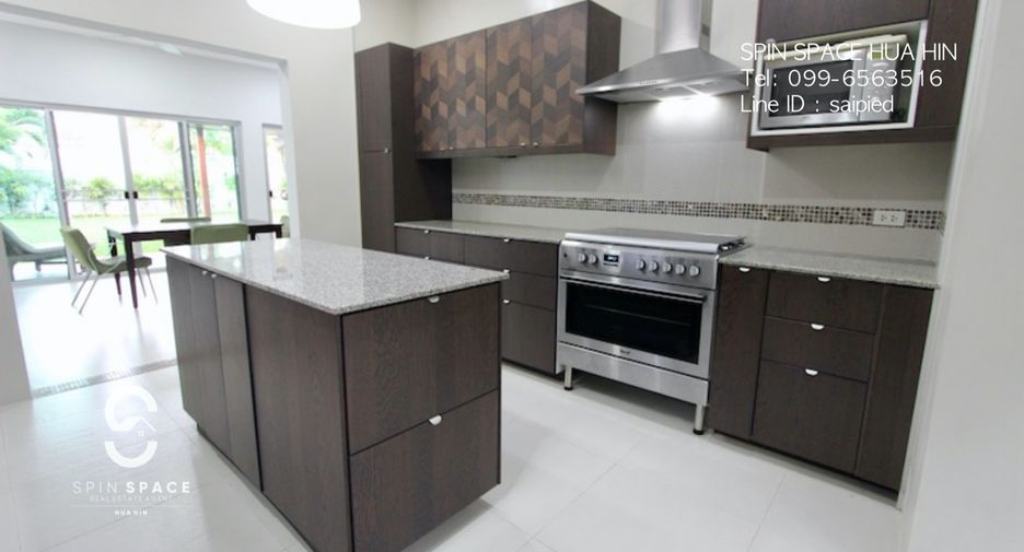 For sale 3 bedrooms villa in Sam Roi Yot, Prachuap Khiri Khan