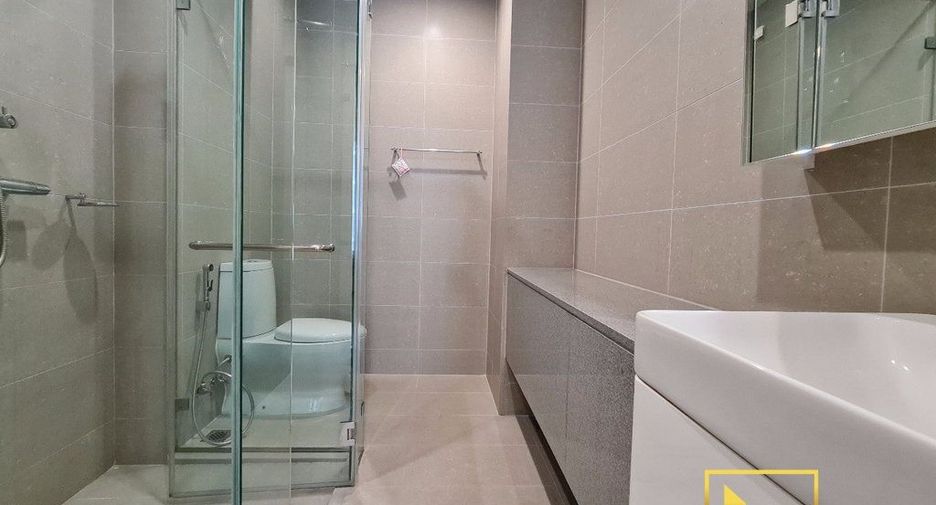 Wohnung zur Miete mit 1 Zimmer in Pathum Wan, Bangkok