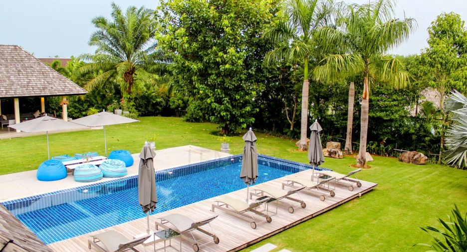 For rent and for sale 5 bedrooms villa in Thalang, Phuket