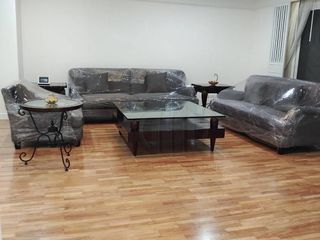 出租 4 卧室 公寓 在 Khlong Toei, 曼谷