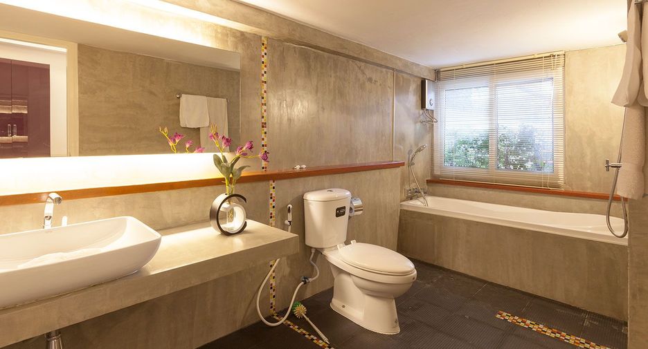For rent 2 bedrooms house in Wang Thonglang, Bangkok