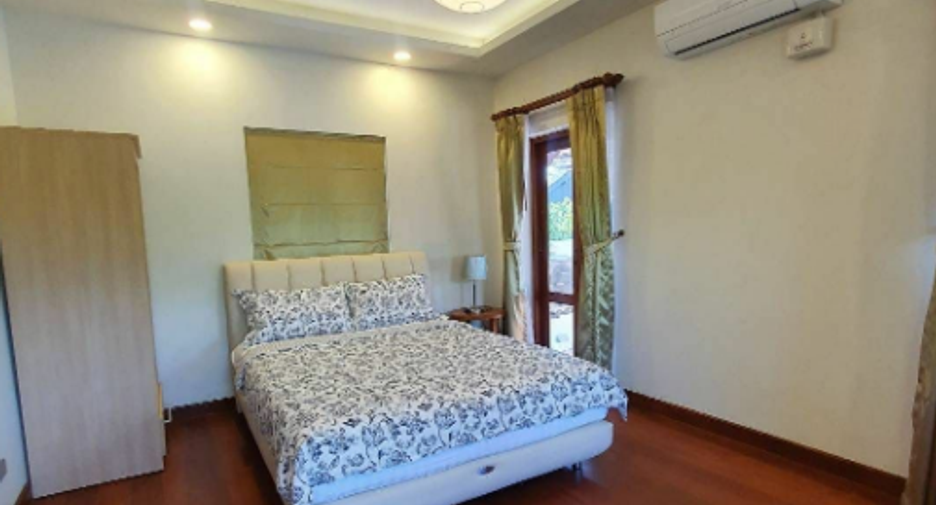 Villa en alquiler de 3 habitaciones en Thalang, Phuket