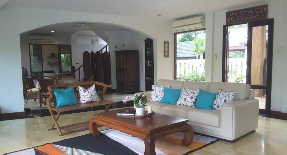 Villa en alquiler de 3 habitaciones en Thalang, Phuket