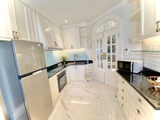 Condo en alquiler de 2 habitaciones en Khlong Toei, Bangkok