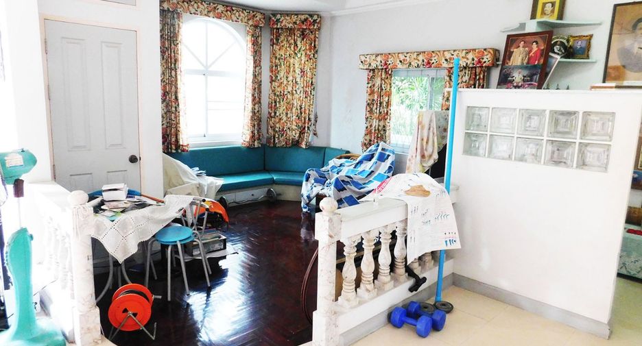 Haus zum Kauf mit 6 Zimmer in Ban Chang, Rayong