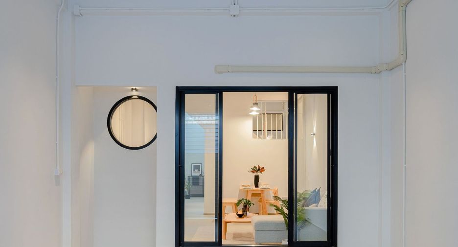 Reihenhaus zur Miete und zum Kauf mit 3 Zimmer in Bang Kho Laem, Bangkok