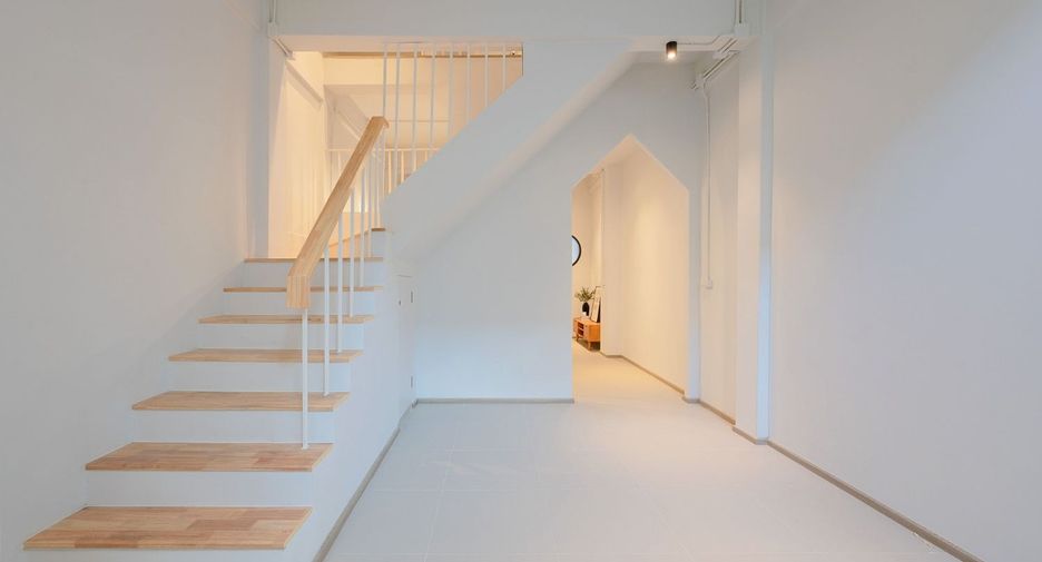 Reihenhaus zur Miete und zum Kauf mit 3 Zimmer in Bang Kho Laem, Bangkok