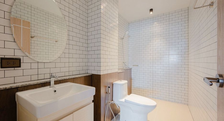 Reihenhaus zur Miete und zum Kauf mit 3 Zimmer in Bang Kho Laem, Bangkok
