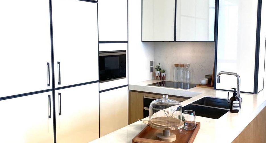 For rent and for sale 2 bedrooms condo in Khlong Toei, Bangkok