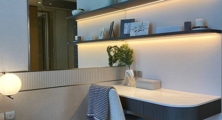 For rent and for sale 2 bedrooms condo in Khlong Toei, Bangkok
