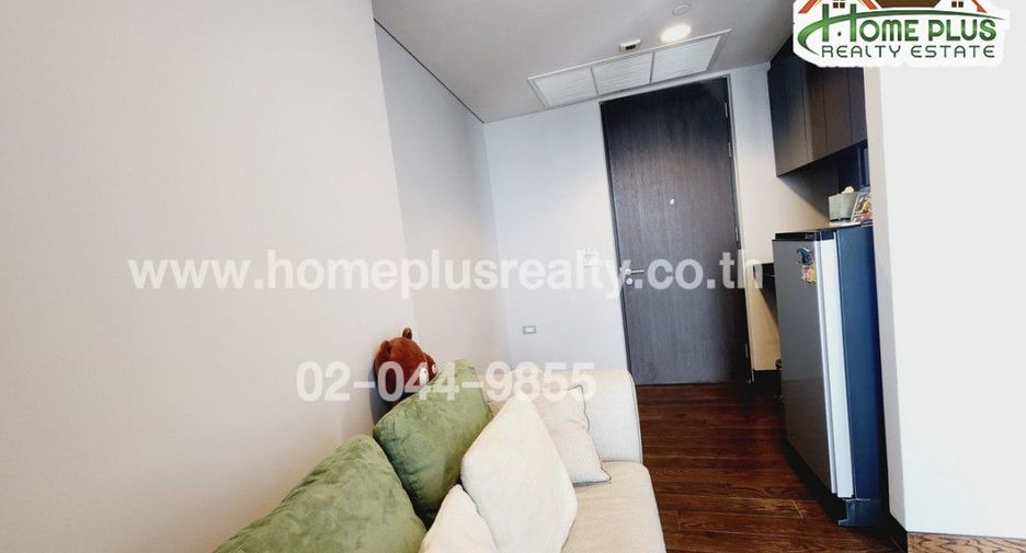 For sale 1 bed condo in Khlong Toei, Bangkok