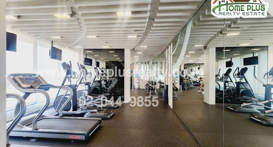 For sale 1 bed condo in Khlong Toei, Bangkok