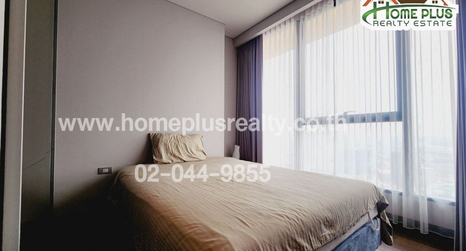 For sale 1 bed condo in Khlong Toei, Bangkok