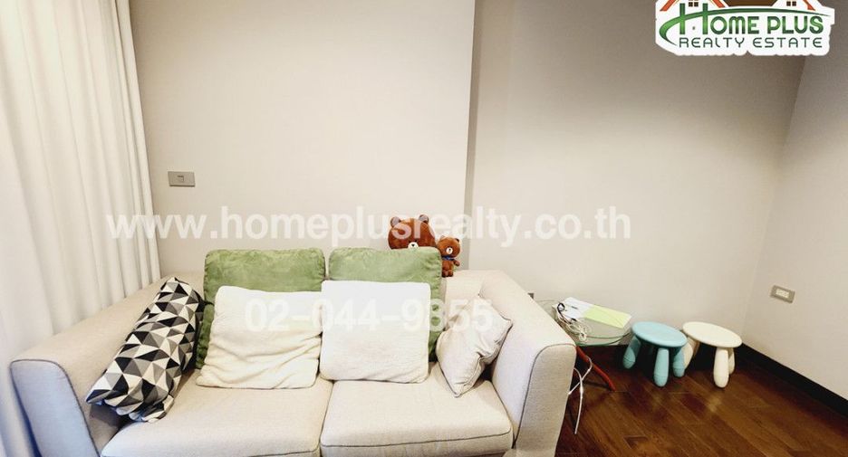 For sale 1 bed condo in Khlong Toei, Bangkok