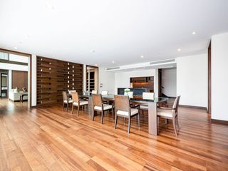 For rent 4 bedrooms condo in Watthana, Bangkok