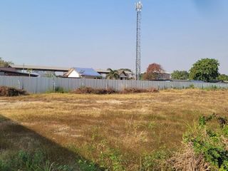 出售 土地 在 Bang Lamung, Chon Buri