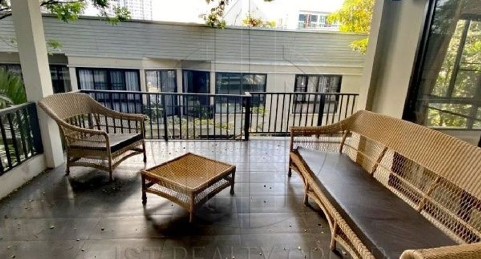 出租 3 卧室 独立屋 在 Khlong Toei, 曼谷