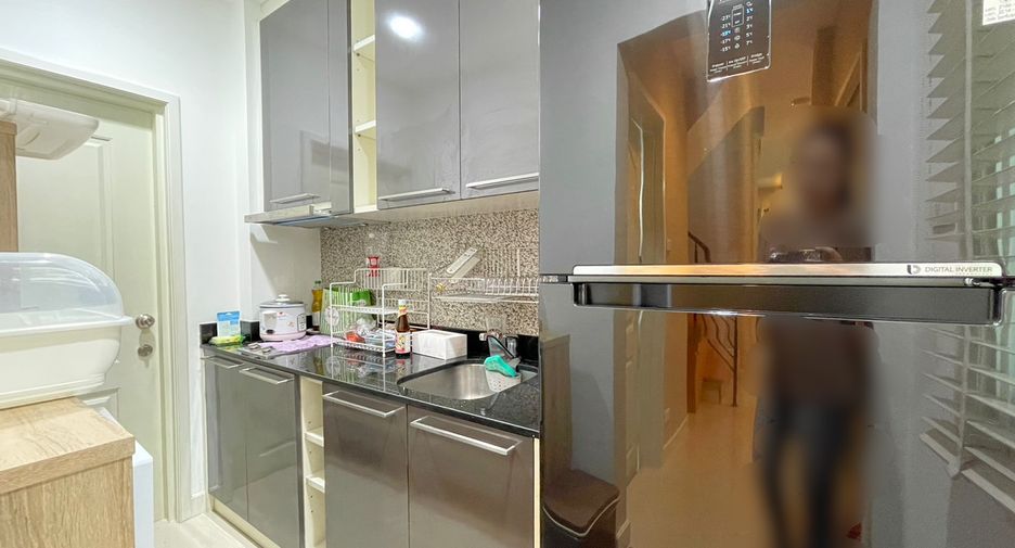 À vendre 3 chambres maison à Bang Bua Thong, Nonthaburi