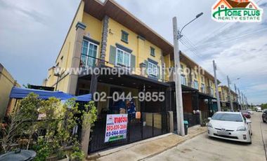 Продажа 3 спальни таунхаус в Mueang Samut Prakan, Самутпракан