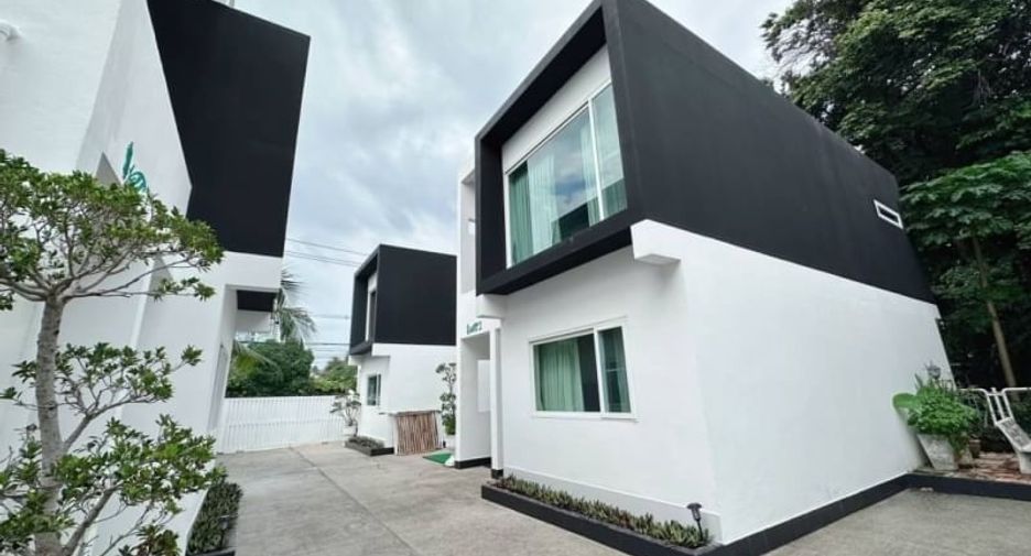 For sale 14 bed villa in Pratumnak, Pattaya