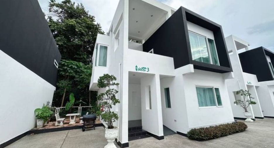 For sale 14 bed villa in Pratumnak, Pattaya