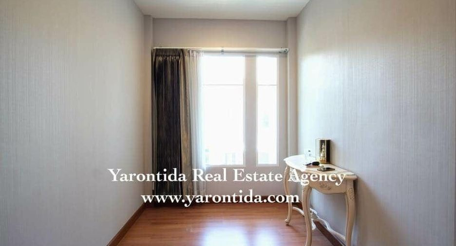 For rent 3 bedrooms house in Prawet, Bangkok