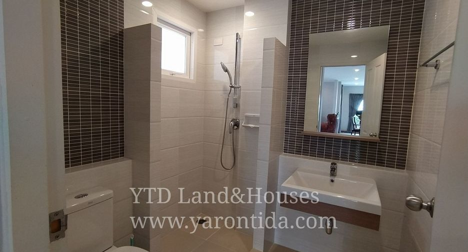 For rent 3 bedrooms house in Prawet, Bangkok