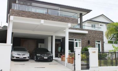À vendre 2 chambres maison à Mueang Phuket, Phuket