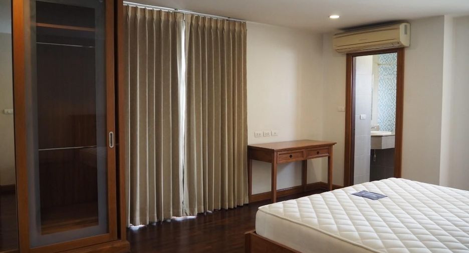 Apartment zur Miete mit 3 Zimmer in Pathum Wan, Bangkok