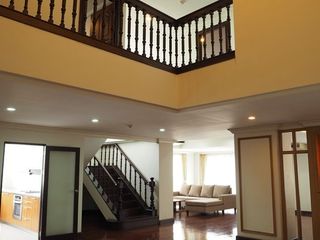 Apartamento en alquiler de 4 habitaciones en Pathum Wan, Bangkok