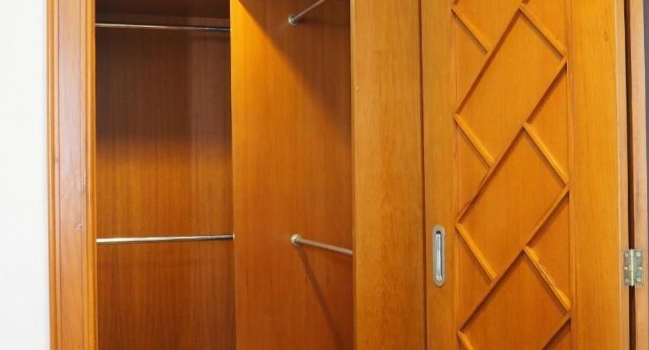 Apartment zur Miete mit 3 Zimmer in Pathum Wan, Bangkok
