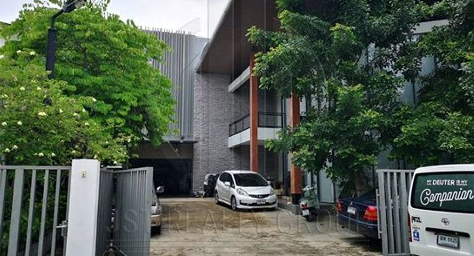出售 仓库 在 Phra Khanong, 曼谷