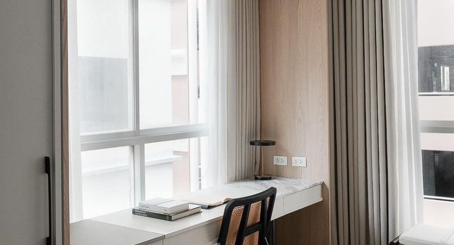 For sale 2 ベッドルーム condo in Pathum Wan, Bangkok