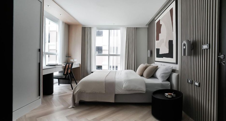 For sale 2 ベッドルーム condo in Pathum Wan, Bangkok