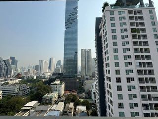For rent 2 bedrooms condo in Sathon, Bangkok