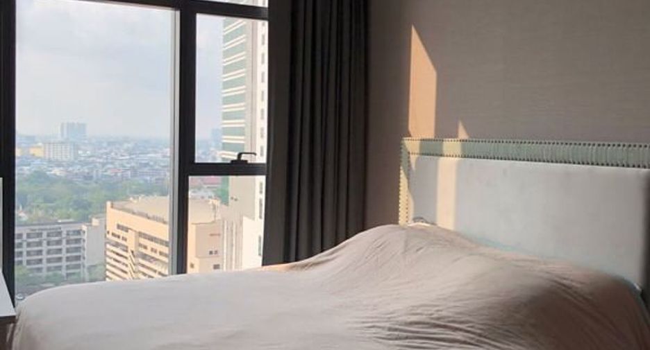 For sale 2 bedrooms condo in Sathon, Bangkok