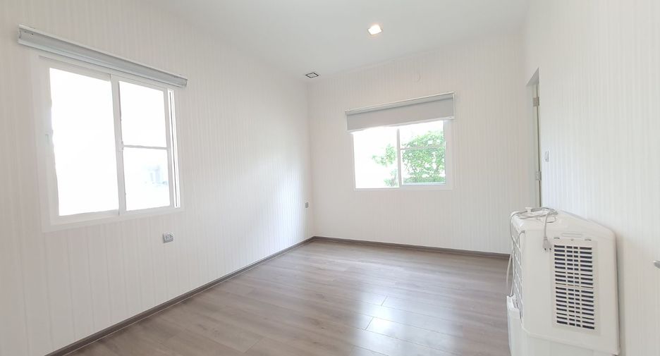 Casa en venta de 4 habitaciones en Bang Bua Thong, Nonthaburi