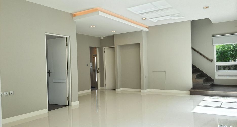 Casa en venta de 4 habitaciones en Bang Bua Thong, Nonthaburi
