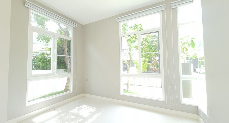 Casa en venta de 4 habitaciones en Bang Bua Thong, Nonthaburi