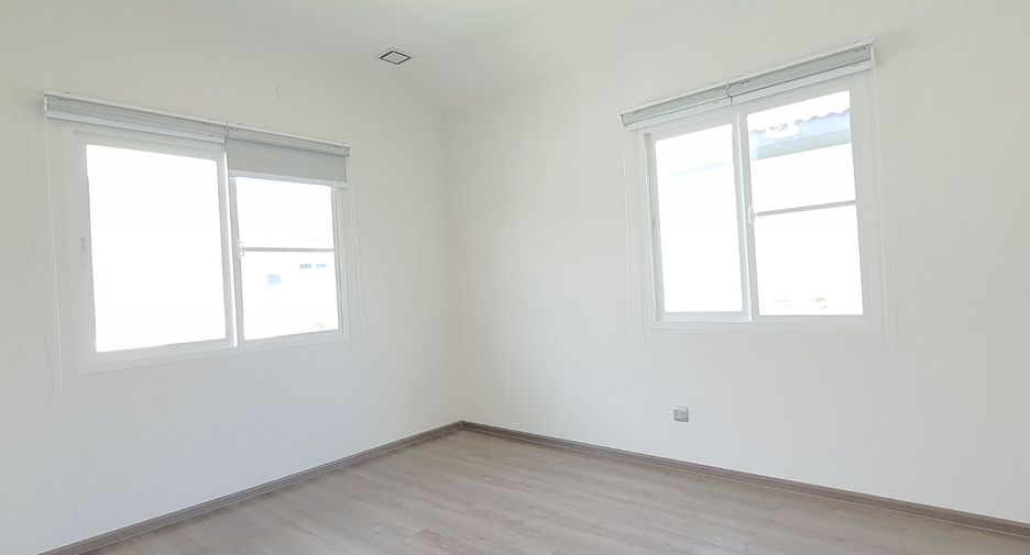 Casa en venta de 4 habitaciones en Bang Bua Thong, Nonthaburi
