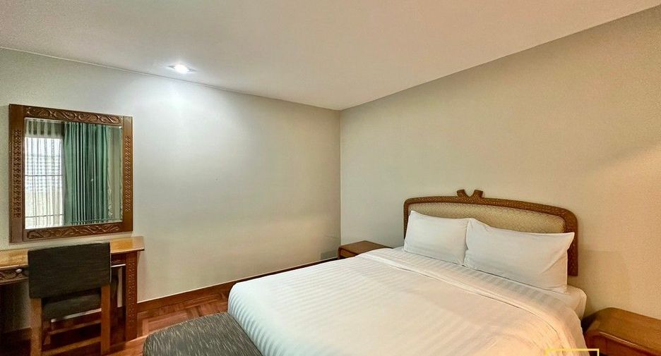 À louer 2 chambres condo à Watthana, Bangkok